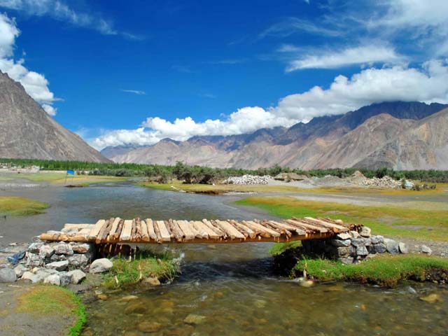 tour operator in pahalgham